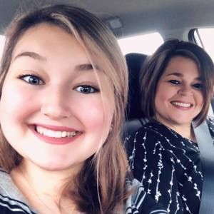 Meet your Posher, Kelly